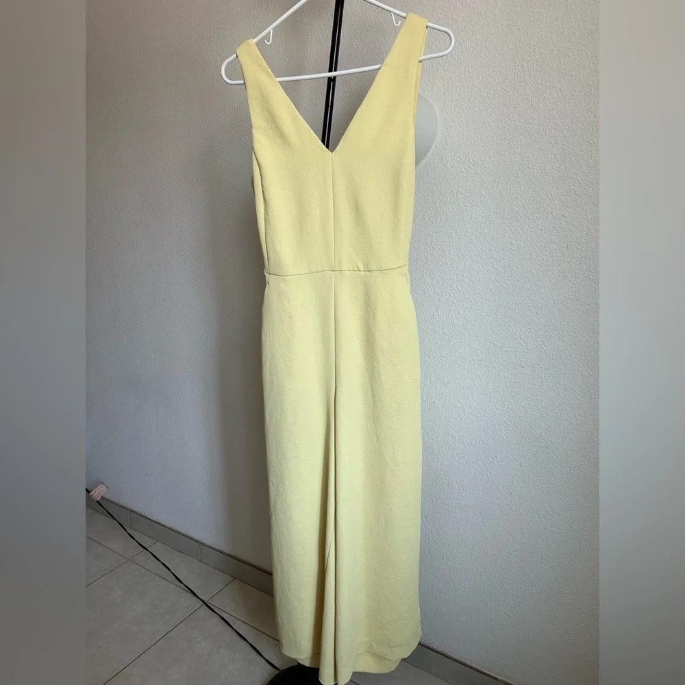 Aritzia Wilfred Coulement Open Back Jumpsuit Lemon Meringue. Size 4 - Picture 3 of 16